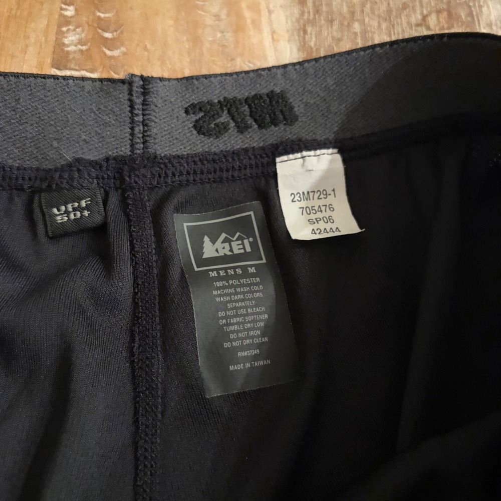 REI MTS Mens Black Base Layer Thermal Bottoms Pants UPF 50+ Medium 23M729-1 - Picture 2 of 10